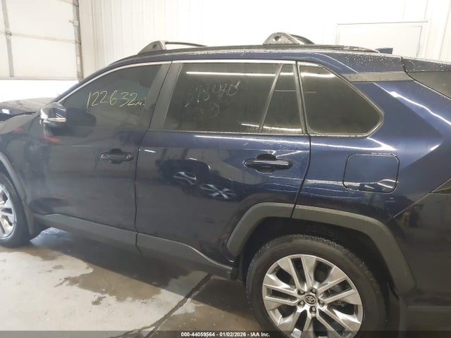 44059564 :رقم المزاد ، 2T3A1RFV1PW398480 vin ، 2023 Toyota Rav4 Xle Premium مزاد بيع