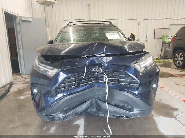 44059564 :رقم المزاد ، 2T3A1RFV1PW398480 vin ، 2023 Toyota Rav4 Xle Premium مزاد بيع