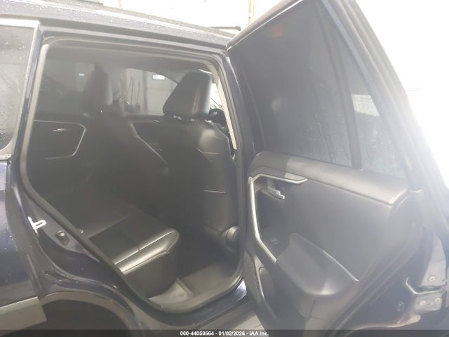 44059564 :رقم المزاد ، 2T3A1RFV1PW398480 vin ، 2023 Toyota Rav4 Xle Premium مزاد بيع