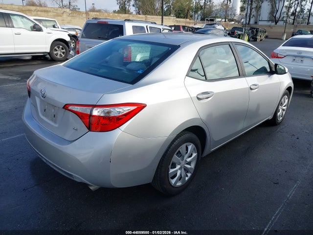 2016 TOYOTA COROLLA 5YFBURHE3GP472775 Photo 3