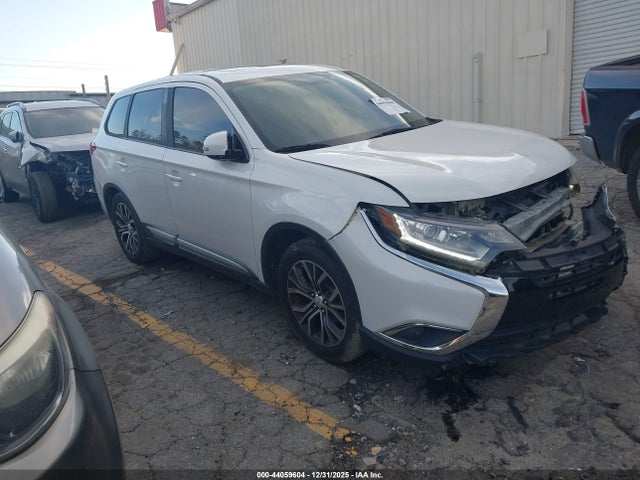 2017 MITSUBISHI OUTLANDER JA4AD3A36HZ039079