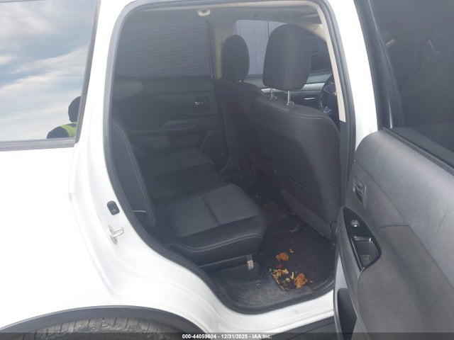 2017 MITSUBISHI OUTLANDER JA4AD3A36HZ039079 Photo 7