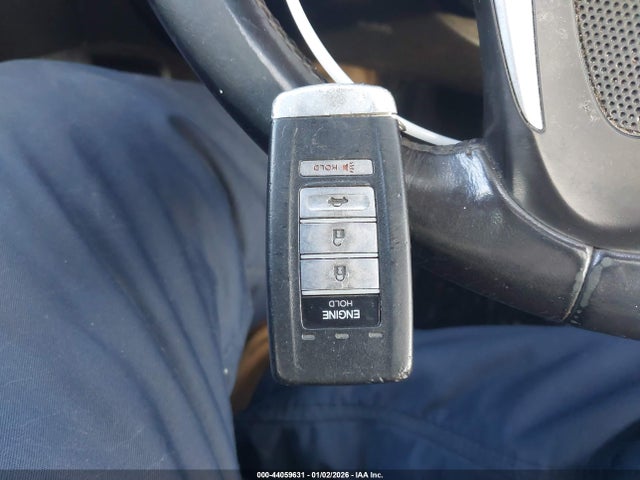 44059631 :رقم المزاد ، 19UUB3F79GA001087 vin ، 2016 Acura Tlx V6 Advance مزاد بيع