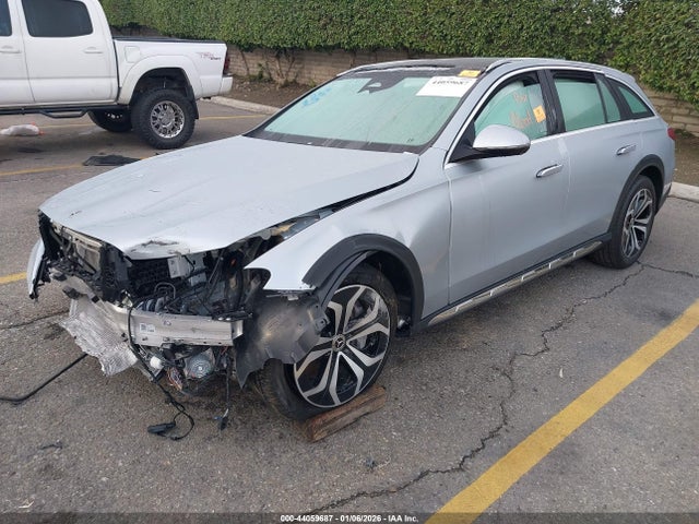 2025 Mercedes-benz E 450 4matic მანქანა იყიდება აუქციონზე, vin: W1KLH6FB1SA163454, აუქციონის ნომერი: 44059687