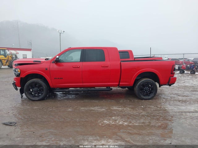 3C6UR5NL4NG282323 RAM 2500 Laramie 4x4 6&#039;4 Box