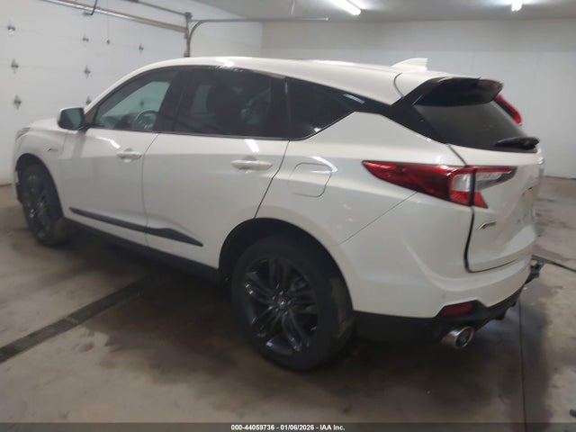2019 ACURA RDX 5J8TC2H66KL027215 Photo 2
