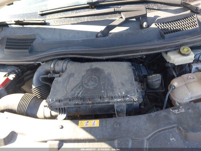 44059757 :رقم المزاد ، WD3PG2EA8H3219865 vin ، 2017 Mercedes-benz Metris مزاد بيع