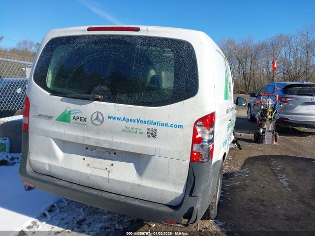 44059757 :رقم المزاد ، WD3PG2EA8H3219865 vin ، 2017 Mercedes-benz Metris مزاد بيع