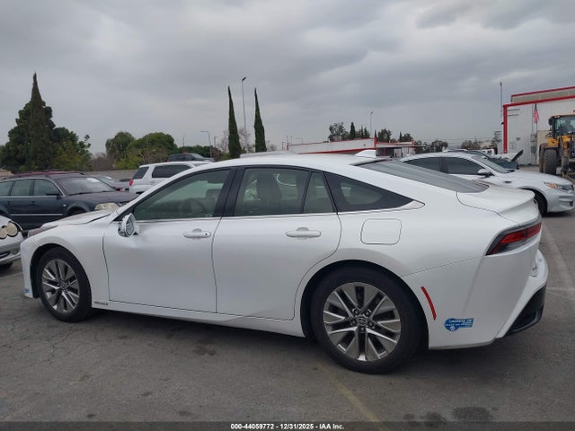 Toyota Mirai Xle 2021 JTDAAAAA8MA000374 Image 14