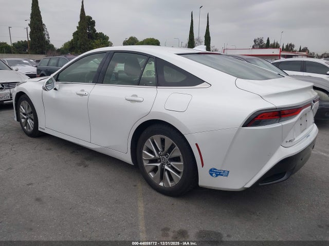 Toyota Mirai Xle 2021 JTDAAAAA8MA000374 Image 3