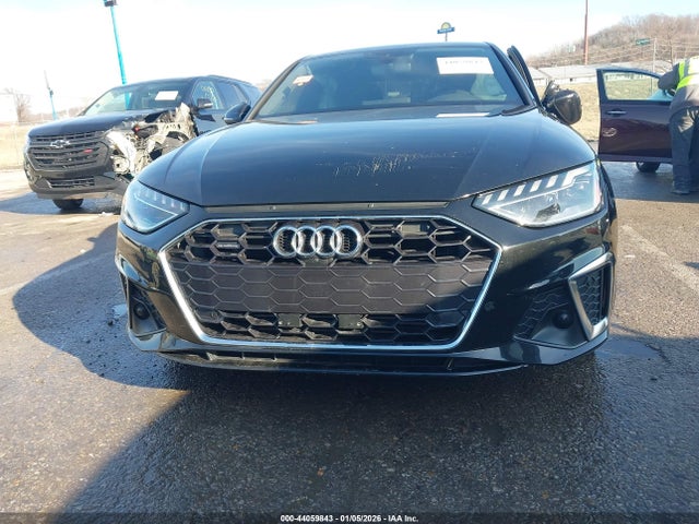 2023 Audi A4 Premium Plus 45 Tfsi S Line Quattro S Tronic მანქანა იყიდება აუქციონზე, vin: WAUEAAF46PN003885, აუქციონის ნომერი: 44059843