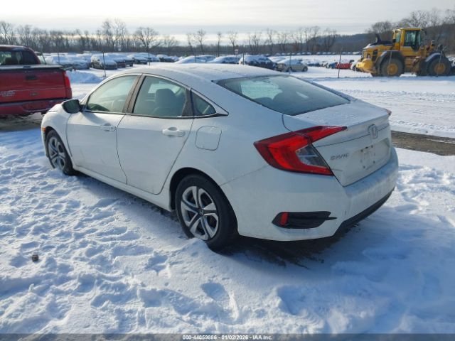 2018 HONDA CIVIC 2HGFC2F56JH541326 Photo 2