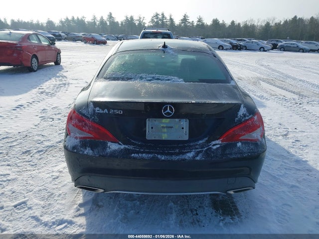 WDDSJ4GBXJN565970 Mercedes-Benz CLA-Class