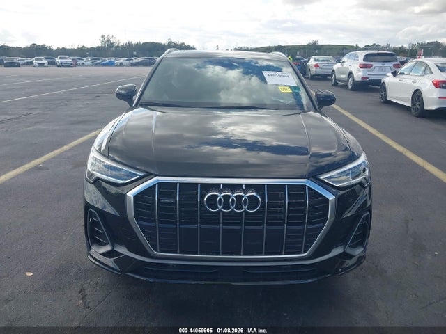 44059905 :رقم المزاد ، WA1EECF39N1051891 vin ، 2022 Audi Q3 Premium Plus 45 Tfsi S Line Quattro Tiptronic مزاد بيع