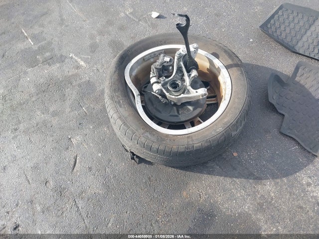 44059905 :رقم المزاد ، WA1EECF39N1051891 vin ، 2022 Audi Q3 Premium Plus 45 Tfsi S Line Quattro Tiptronic مزاد بيع