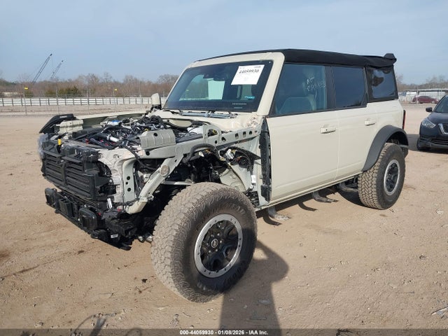 2025 FORD BRONCO 1FMEE8BH3SLB52618 Photo 1