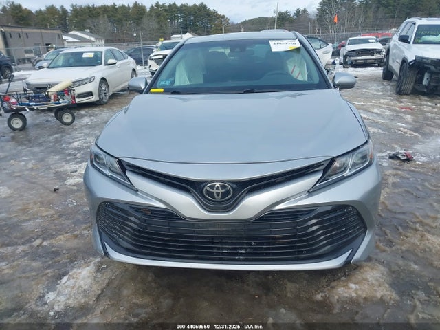 4T1B11HK2JU579659 Toyota CAMRY LE