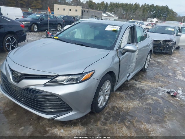 4T1B11HK2JU579659 Toyota CAMRY LE