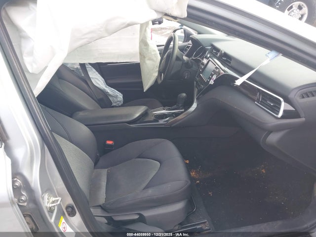 4T1B11HK2JU579659 Toyota CAMRY LE