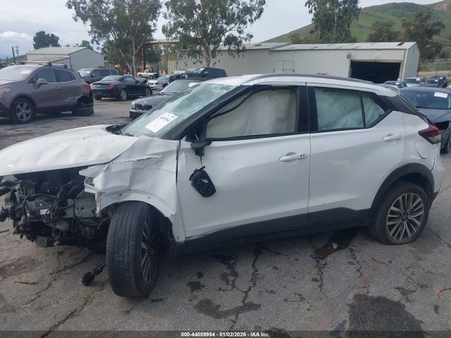 3N1CP5CV3PL524126 Nissan Kicks Sv Xtronic Cvt
