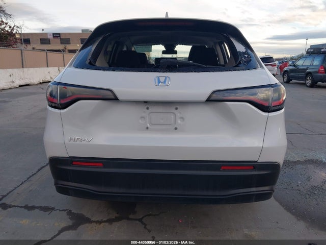 3CZRZ2H3XPM748487 Honda Hr-v Awd Lx