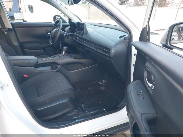 3CZRZ2H3XPM748487 Honda Hr-v Awd Lx