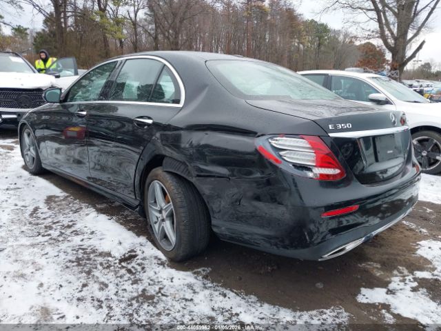2020 MERCEDES-BENZ E 350 W1KZF8EB0LA805256 Photo 2