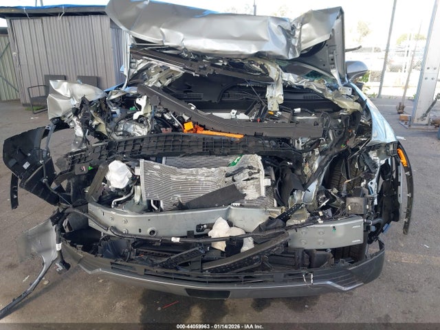3GNKDBRJ9RS233313 Chevrolet Blazer Ev Eawd 2lt