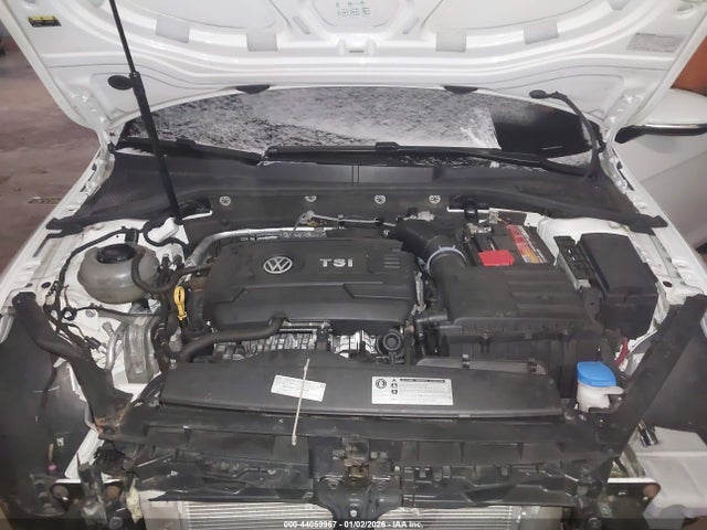 Aukcja sprzedaży 2018 Volkswagen Golf Gti 2.0t Autobahn/2.0t S/2.0t Se, vin: 3VW447AU8JM280987, numer aukcji: 44059967