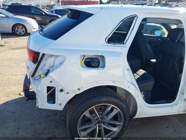 WA1DECF31R1204118 Audi Q3 Premium 45 Tfsi S Line Quattro Tiptronic