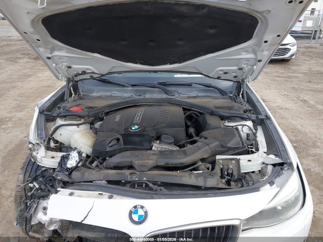 2015 BMW 335I GRAN TURISMO WBA3X9C54FD868182 Photo 9
