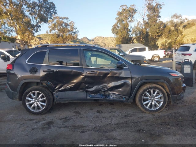 1C4PJLDS9HW511093 Jeep Cherokee Limited Fwd