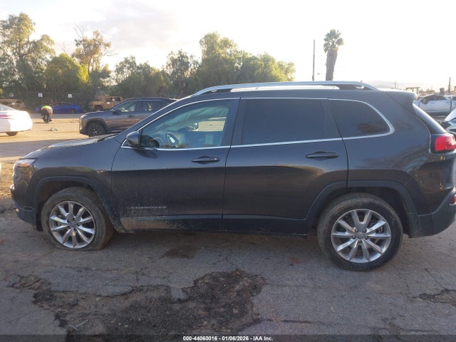 1C4PJLDS9HW511093 Jeep Cherokee Limited Fwd