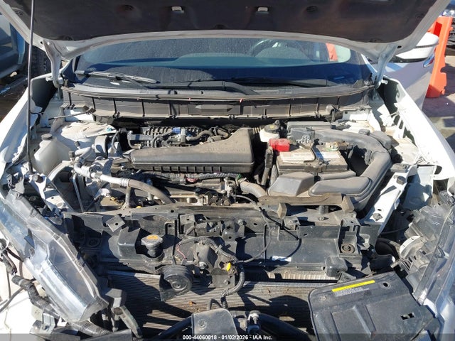 2018 NISSAN ROGUE 5N1AT2MT6JC755421 Photo 9