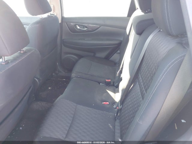 2018 NISSAN ROGUE 5N1AT2MT6JC755421 Photo 7
