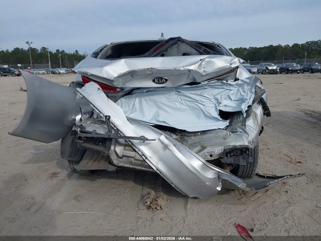 KIA FORTE LX 2017 3KPFK4A77HE041560 Image 17