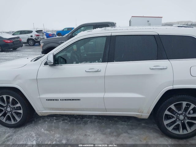 1C4RJFCG4JC449553 Jeep Grand Cherokee Overland 4x4
