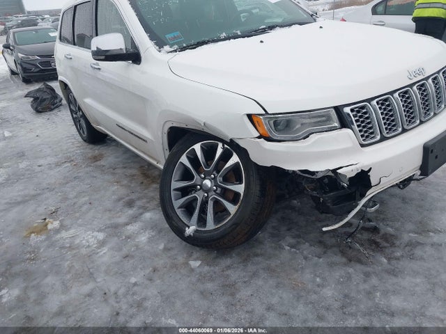 1C4RJFCG4JC449553 Jeep Grand Cherokee Overland 4x4