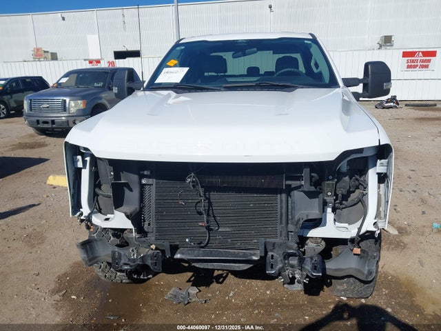 1FT7X2BA7RED47725 Ford F-250 Xl