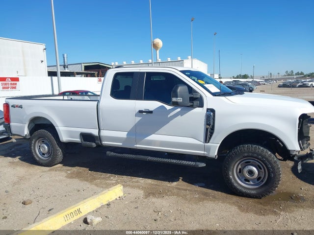 1FT7X2BA7RED47725 Ford F-250 Xl