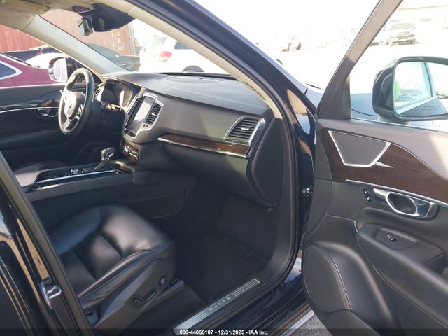 2019 VOLVO XC90 YV4102CK8K1499573 Photo 4