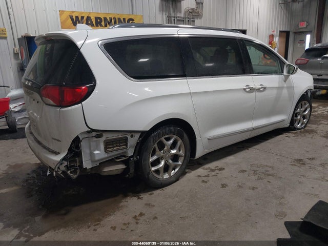 2C4RC1GG6LR242177 Chrysler Pacifica Limited