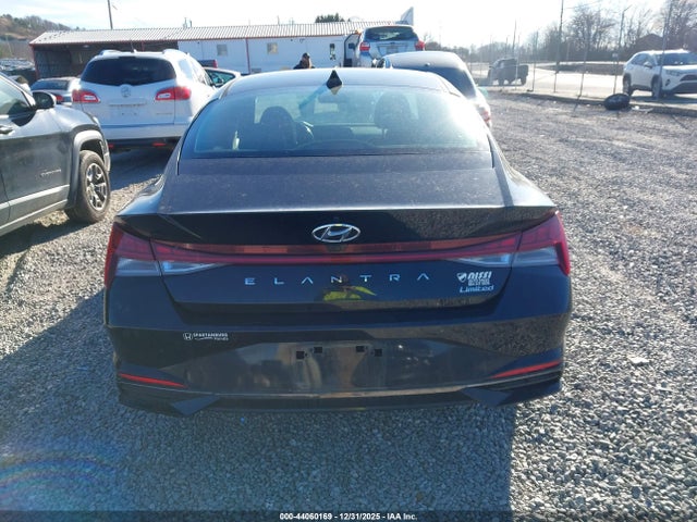 KMHLP4AG3PU377397 Hyundai Elantra Limited