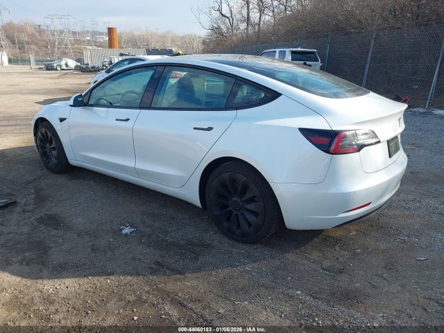 2021 TESLA MODEL 3 5YJ3E1EB0MF049401 Photo 2