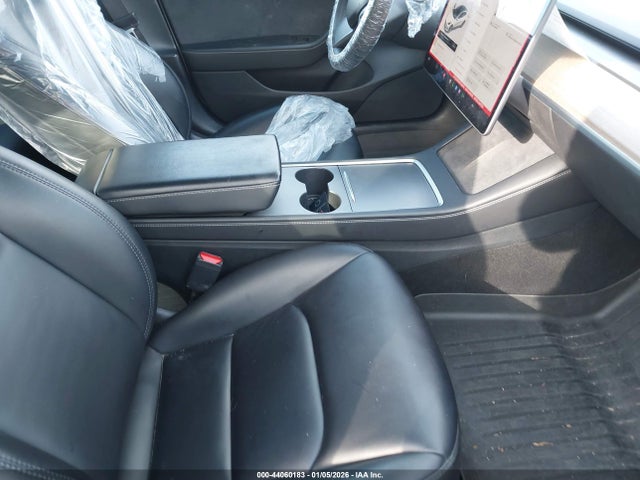 2021 TESLA MODEL 3 5YJ3E1EB0MF049401 Photo 4