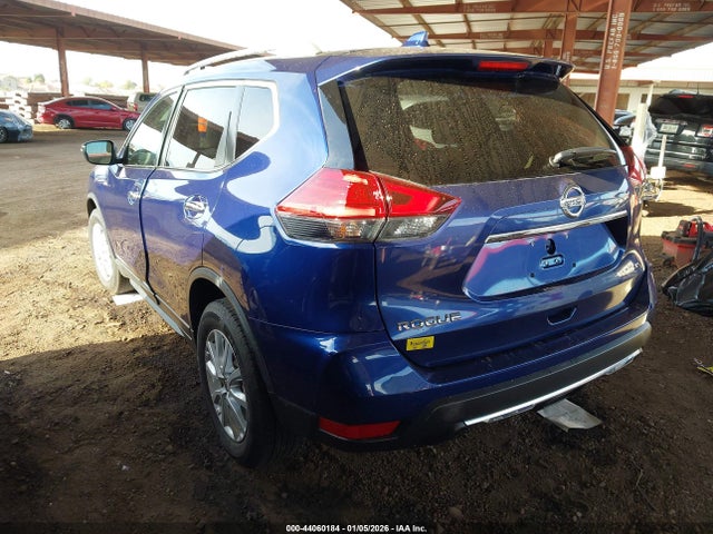 JN8AT2MT4HW146426 Nissan ROGUE SV