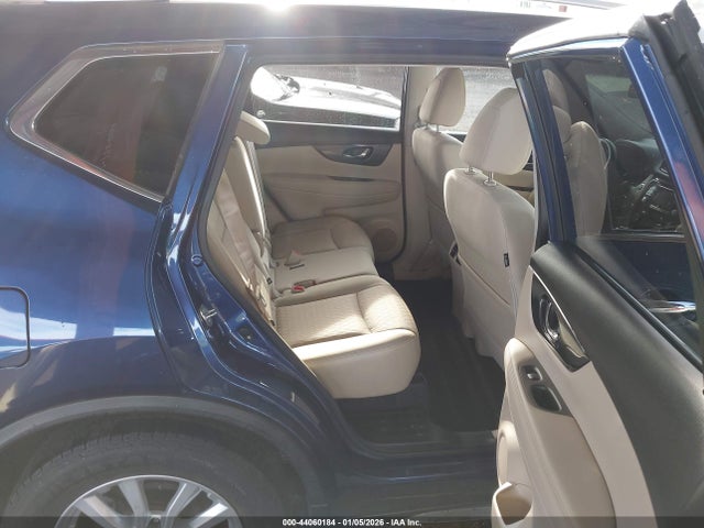 JN8AT2MT4HW146426 Nissan ROGUE SV