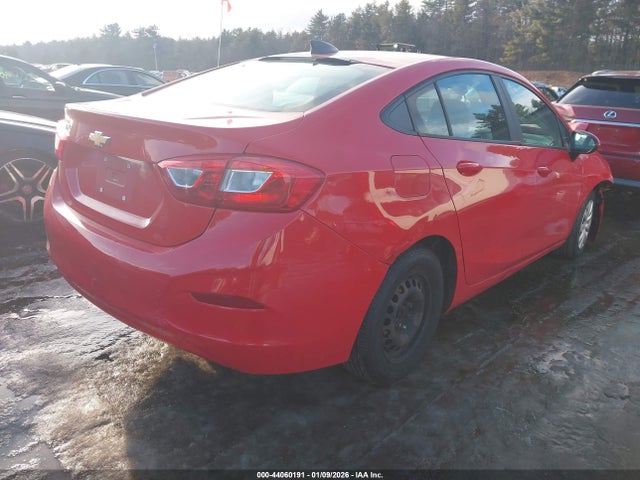 1G1BC5SM7H7161048 Chevrolet Cruze Ls Auto