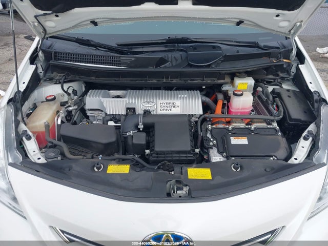 JTDZN3EU7E3356814 Toyota Prius V Five