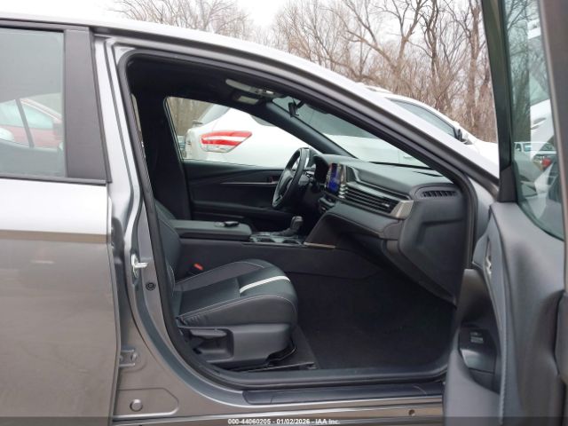 2025 TOYOTA CAMRY 4T1DAACK0SU501933 Photo 4